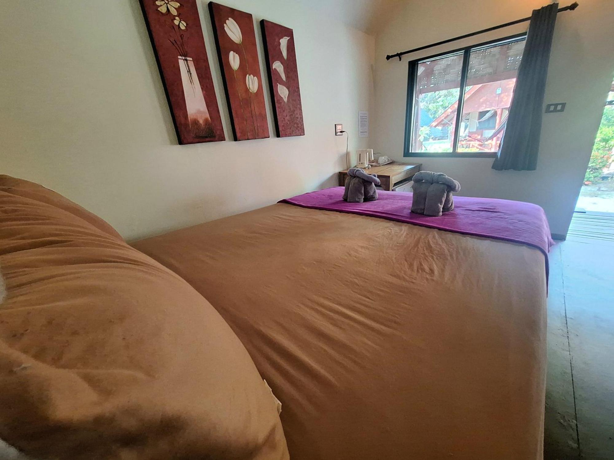 Breizh Cape Beach Bungalows Ko Lanta Pokoj fotografie