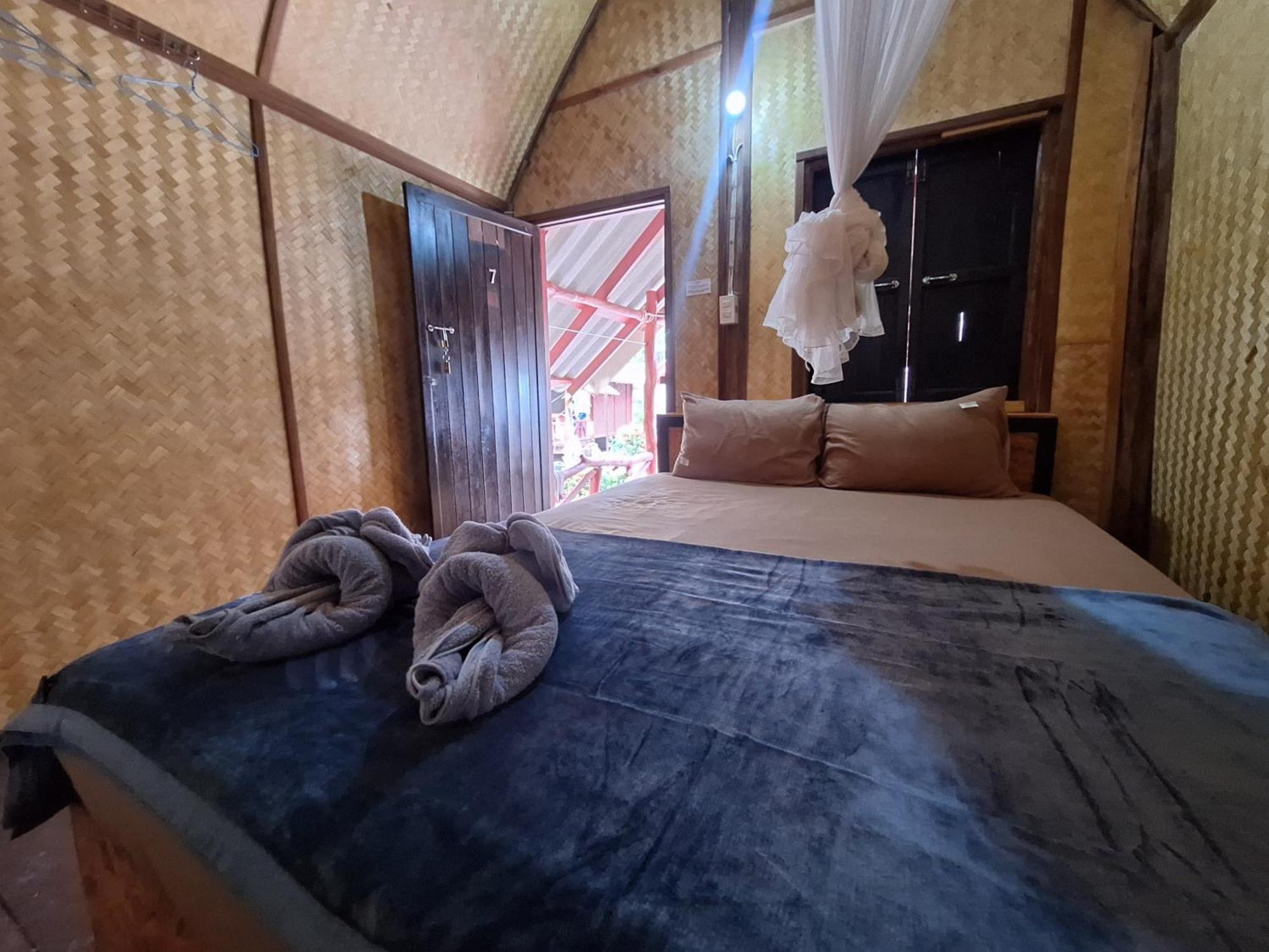 Breizh Cape Beach Bungalows Ko Lanta Exteriér fotografie